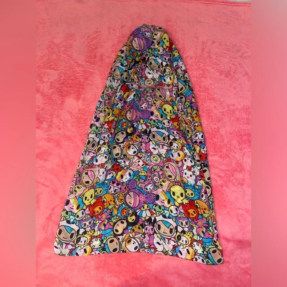 Tokidoki infinity scarf, super lightweight material and comfy - Picture 1 of 4